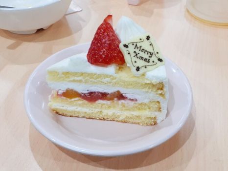 湘南希望の郷よりクリスマスケーキ、美味しく頂きました！！！