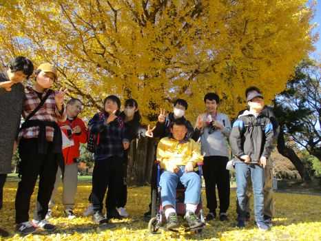 太陽の家藤の実学園より　お出かけツアー（みずき班）の報告です