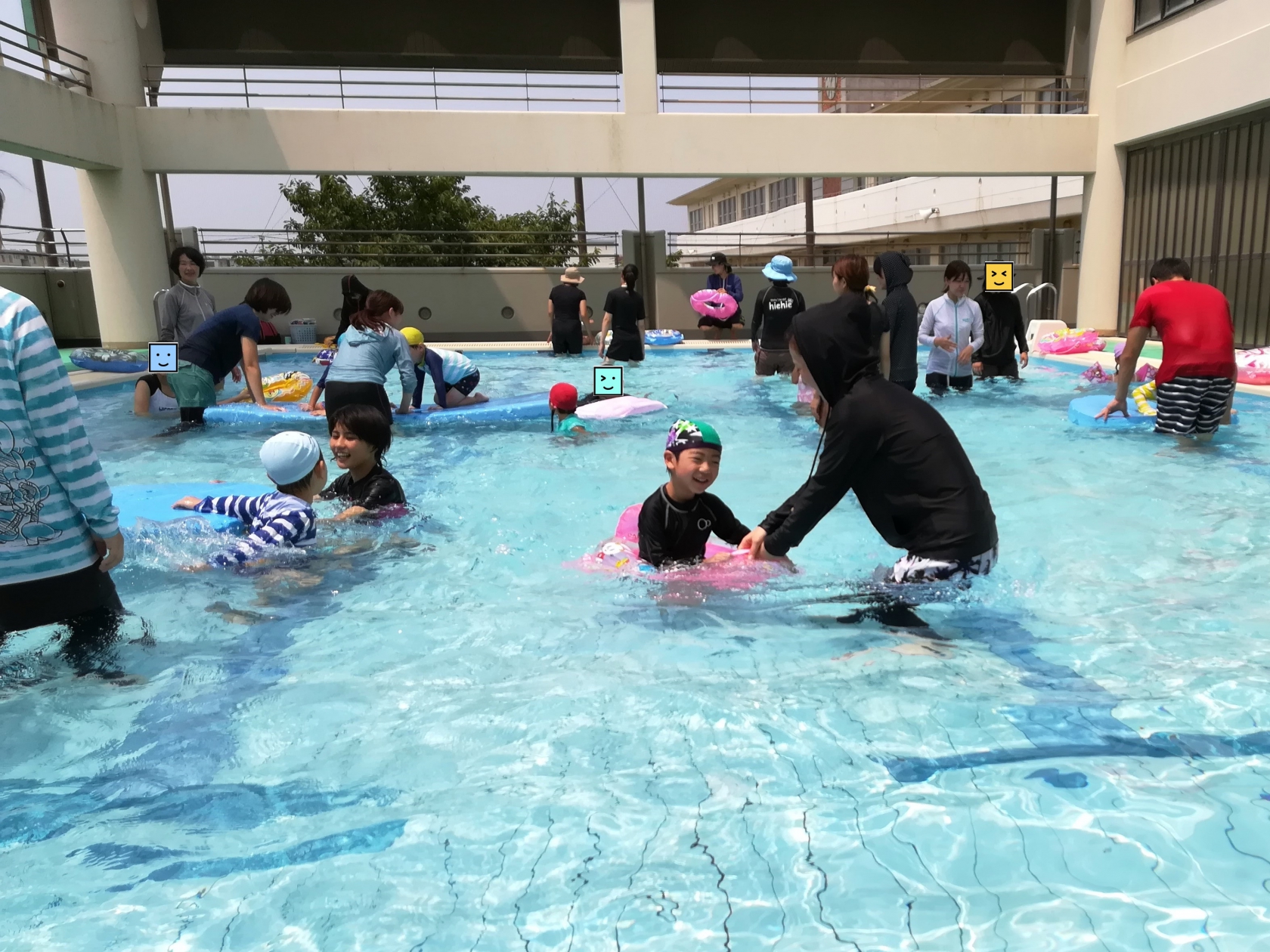 太陽の家しいの実学園より プールに入ってきました お知らせ 社会福祉法人 光友会 神奈川県藤沢市 横浜市磯子区 障害者福祉